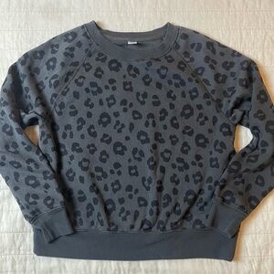 Old Navy Gray Animal Print Sweatshirt Small